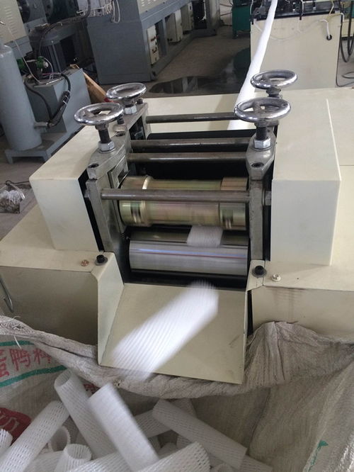 生產(chǎn)無結(jié)網(wǎng)設(shè)備 河北無結(jié)網(wǎng)設(shè)備 龍口海元塑料機械